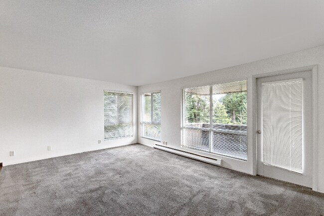 Foto del edificio - 12520 Roosevelt Way NE