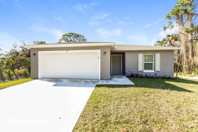 Building Photo - 256 Santo Domingo Ave SW