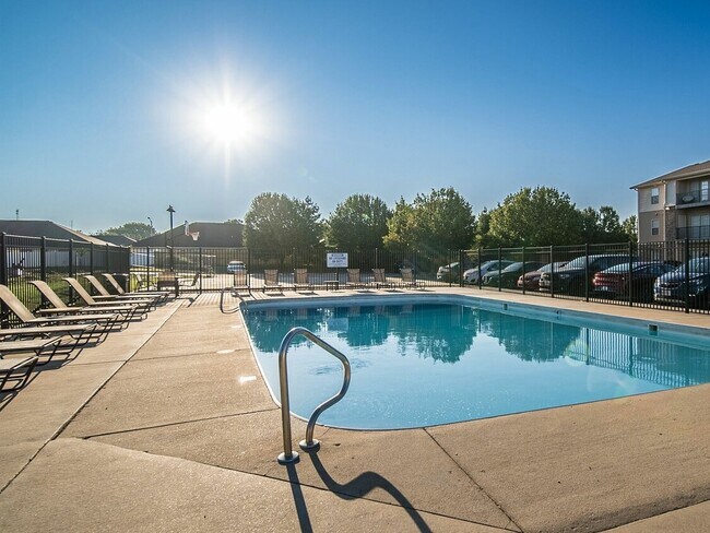 Building Photo - Scenic Station Apartments