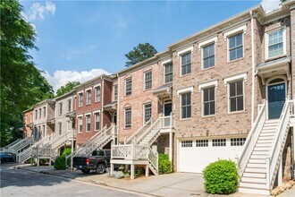 Building Photo - 2680 Colgan Ct SE