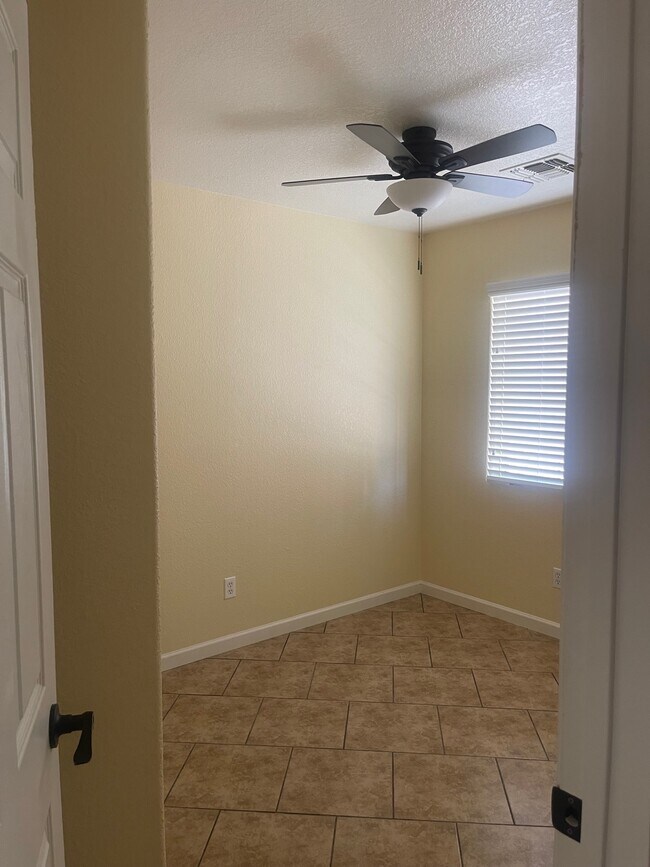 Building Photo - 1649 Arena Dr