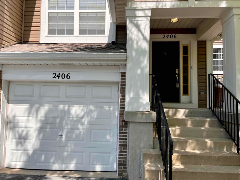 2406 Wilton Ln, Aurora, IL 60502 Condo for Rent in Aurora, IL