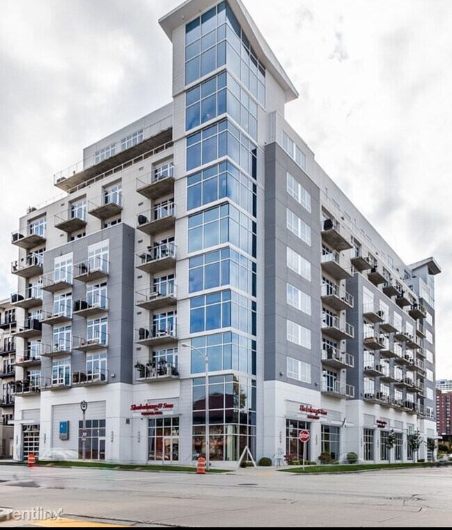 Foto del edificio - 601 E Ogden Ave