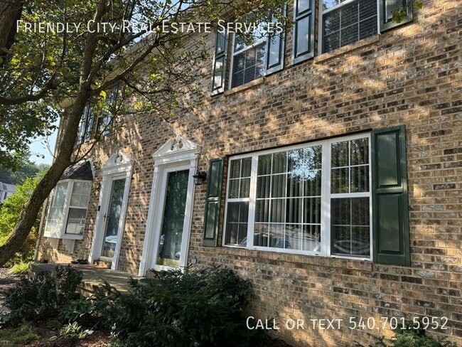 Building Photo - 2320 Breckenridge Ct