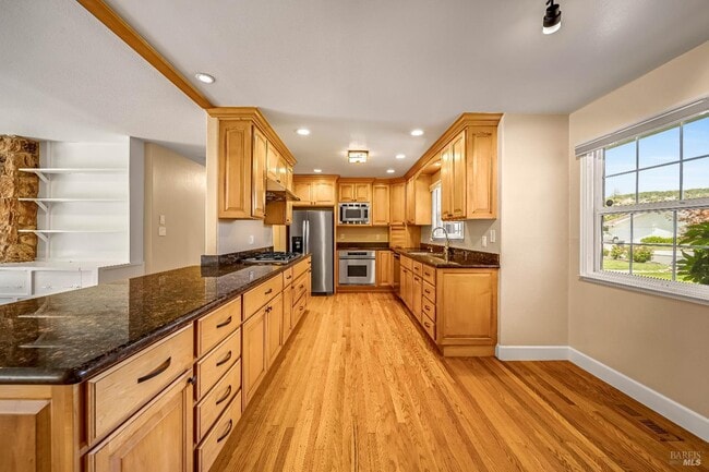 Foto del edificio - 601 Cherry Ct