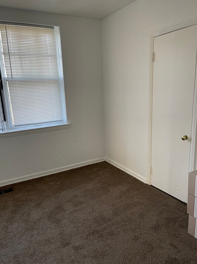 Dormitorio 2 - 5300 Mitchell St