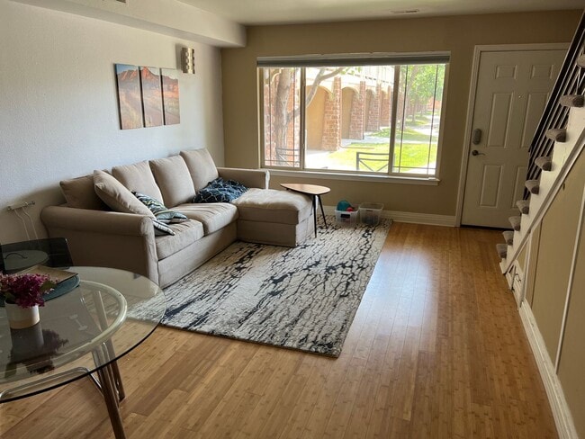 Photo - 4800 Osage Dr Townhome