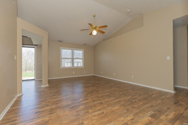 Building Photo - 3224 Park Ridge Dr