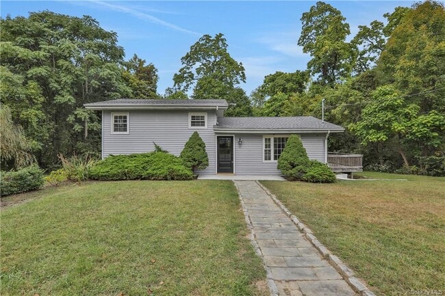 Building Photo - 57 Mailler Ave