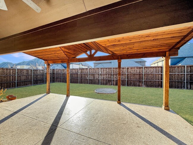 Building Photo - 14617 Shady Grove Ln