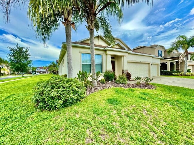 Building Photo - 3989 Windcrest Dr