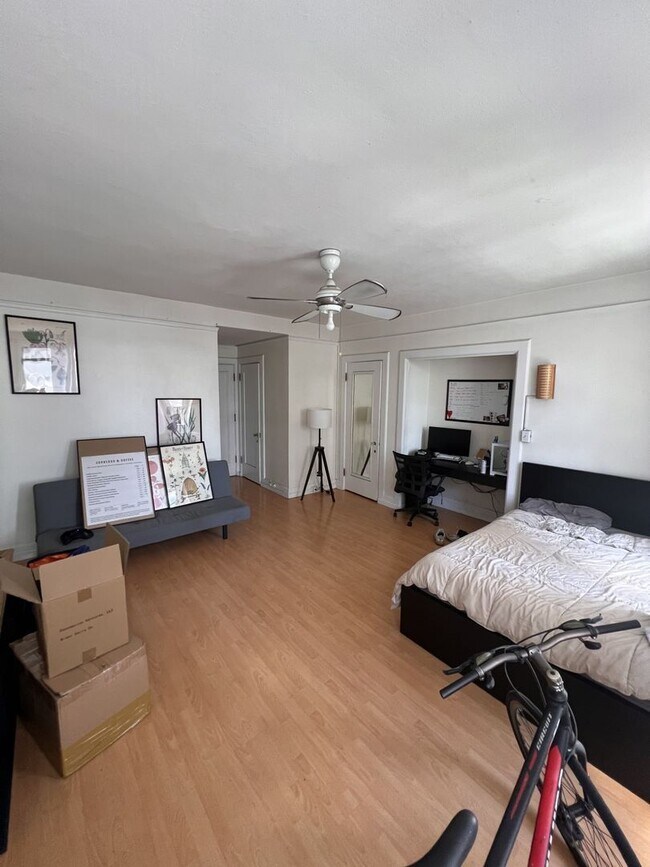 Foto del edificio - 455 E Ocean Blvd