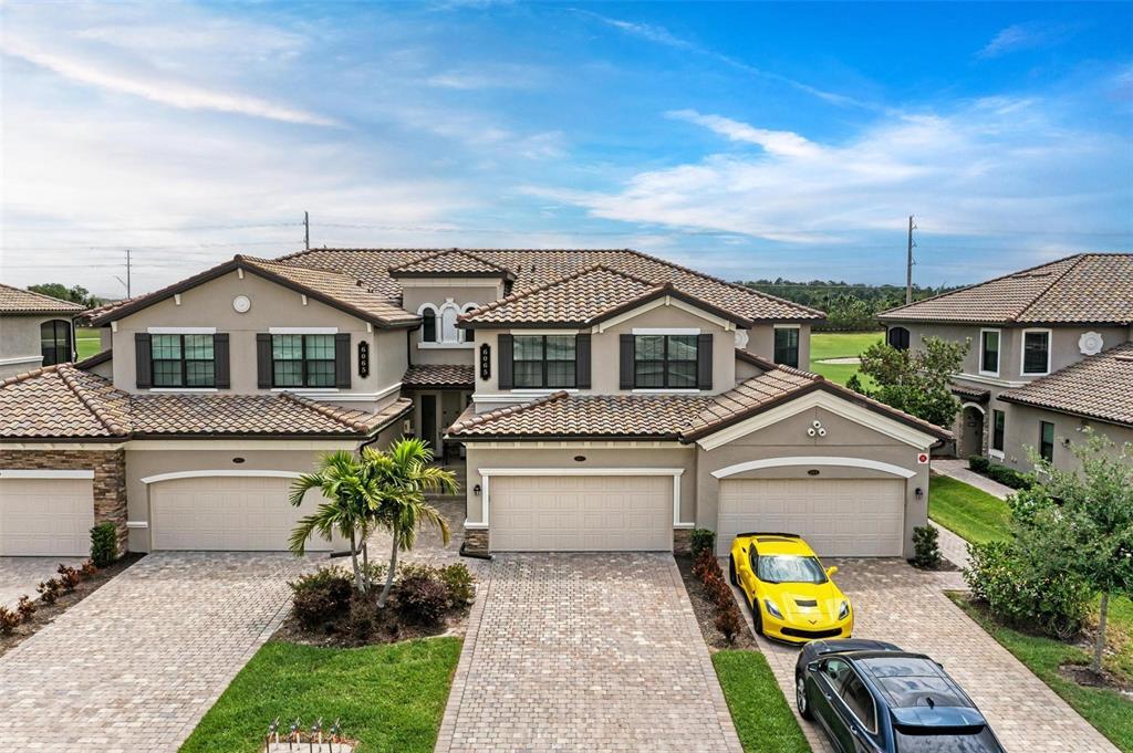 Foto principal - 6065 Worsham Ln