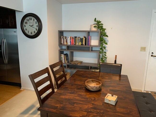 Dining room - 128 N 13th St
