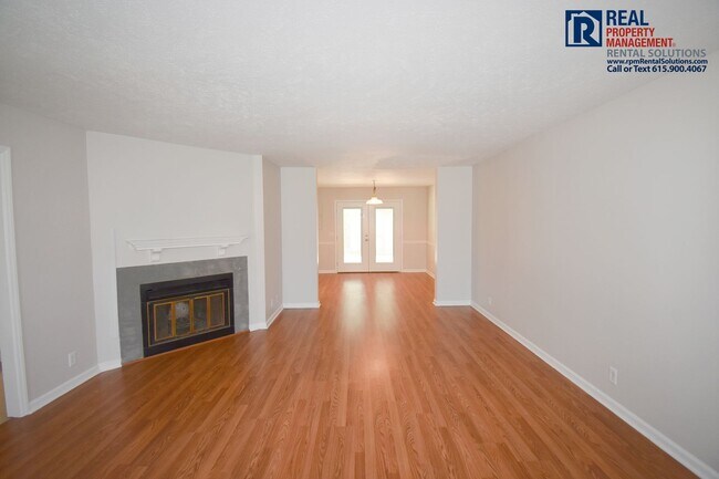 Foto del edificio - Spacious 3BR/2.5BA in Murfreesboro!