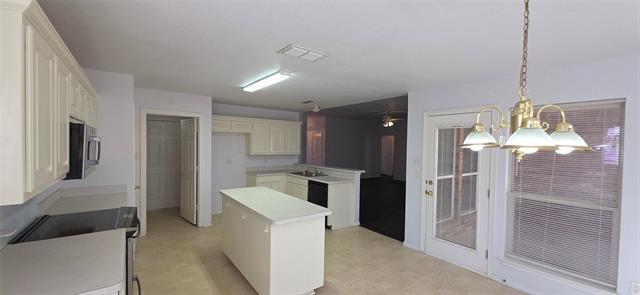 Foto del edificio - 5801 Homestead Ct