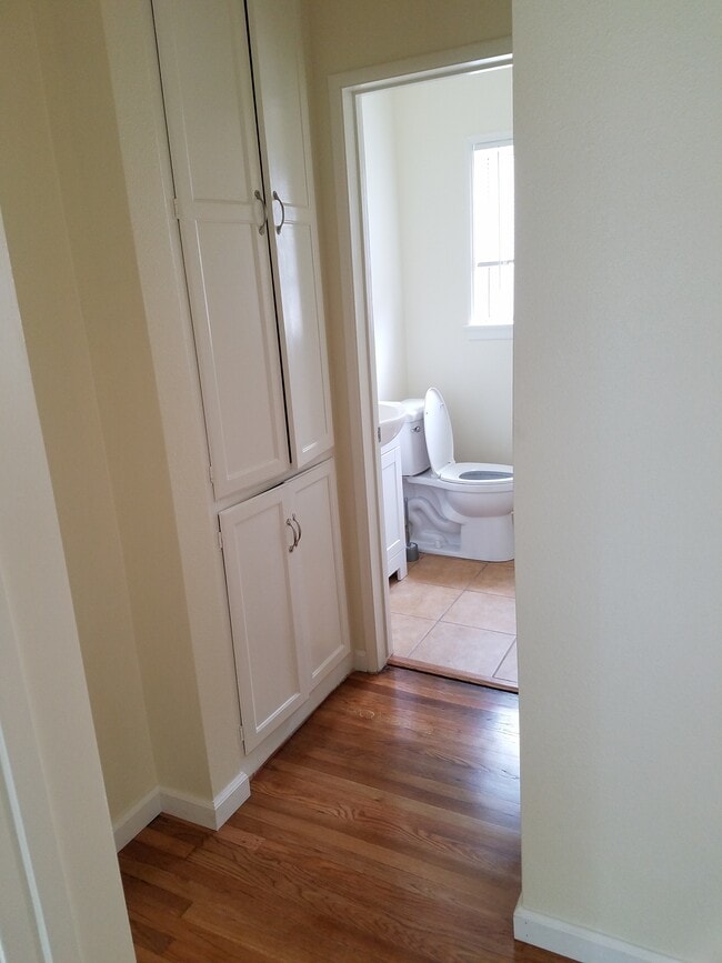 Building Photo - 1520 Marine Ave