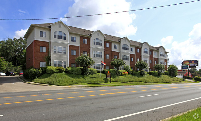 Building Photo - The Pavilion Apartments