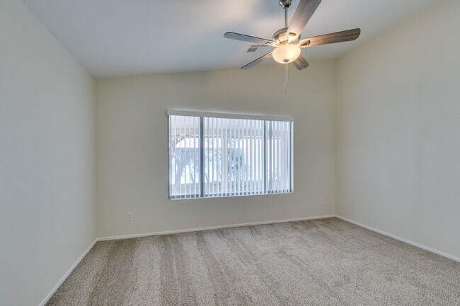 Building Photo - Beautiful 3 bedroom home near South Summerlin!
