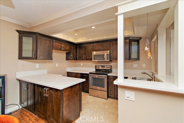 Foto del edificio - 5927 Armaga Spring Rd