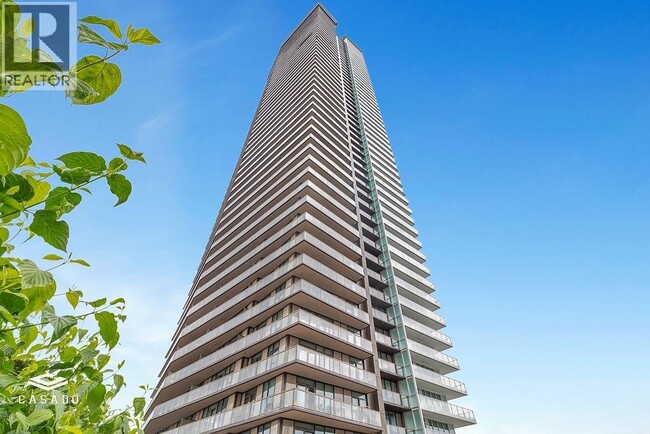 Photo du bâtiment - 4650-4650 Brentwood Blvd