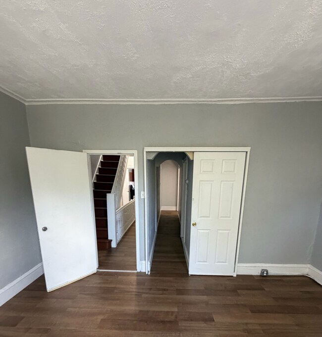 Foto del edificio - 4937 N 13th St