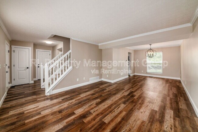 Foto del edificio - 2940 Wynridge Dr