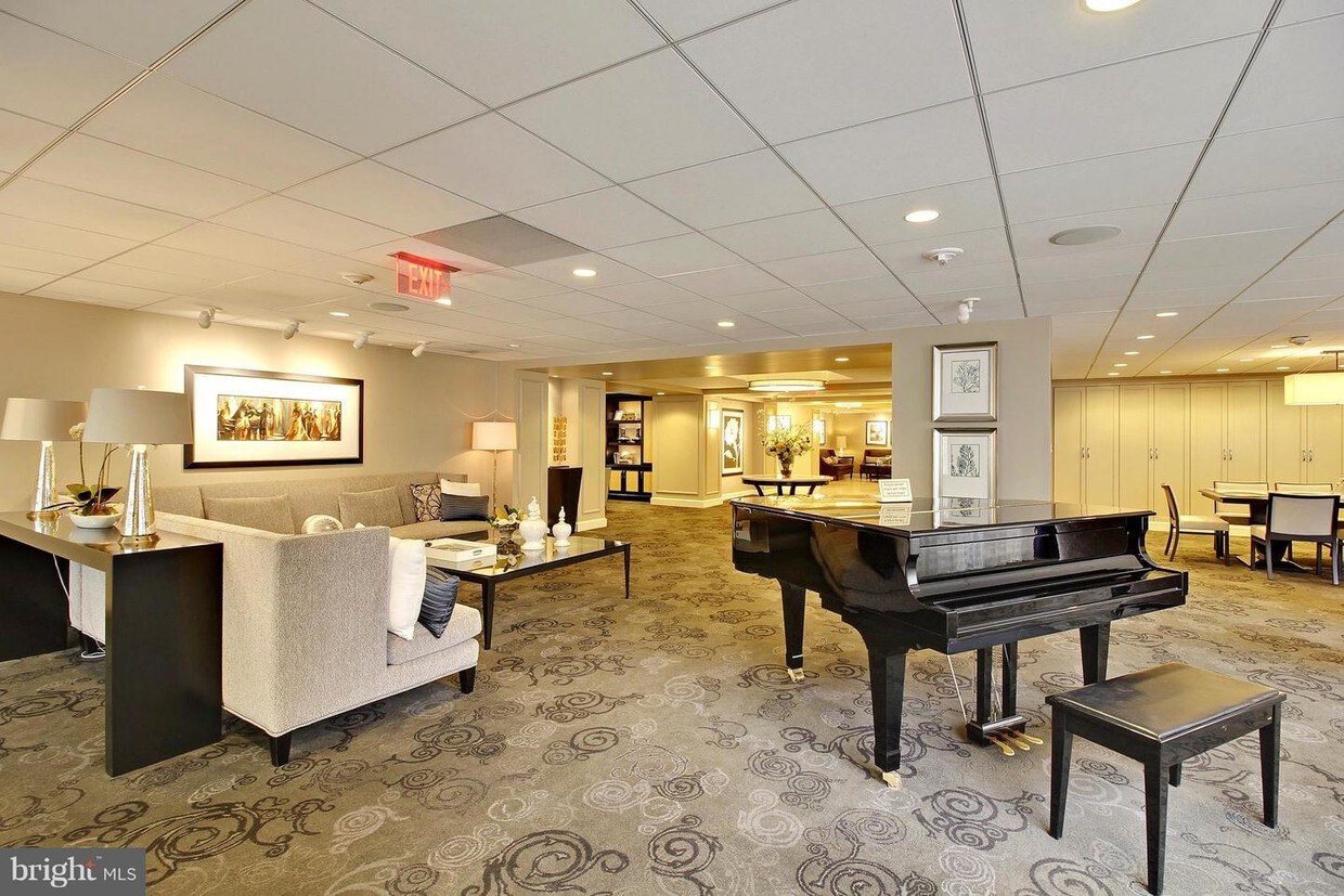 Foto principal - 4601 N Park Ave