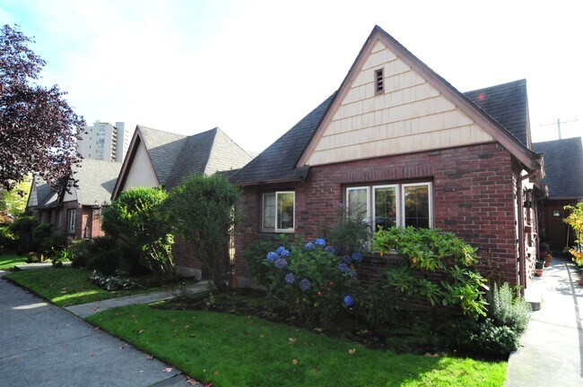 Foto del edificio - 4119 E Blaine St