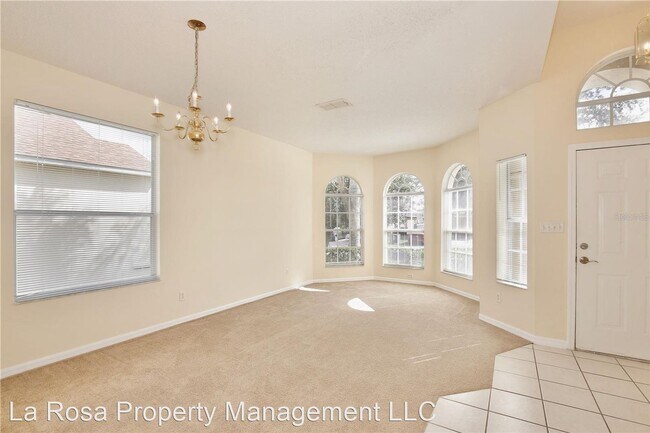 Foto del edificio - 4 br, 2 bath House - 14841 HUNTLEY DR