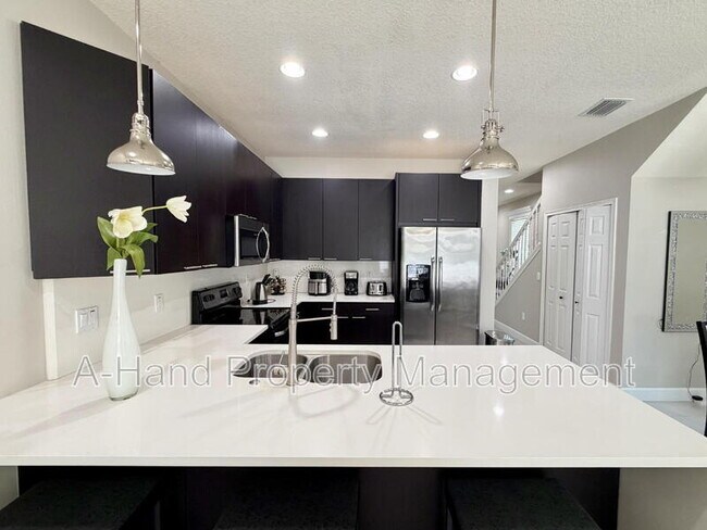 Foto del edificio - 1533 Tranquil Ave