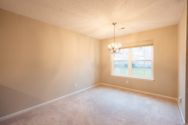 Foto del edificio - 2934 Mulberry Ln