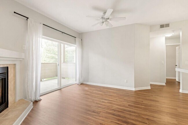 Building Photo - 4545 Wheaton Dr