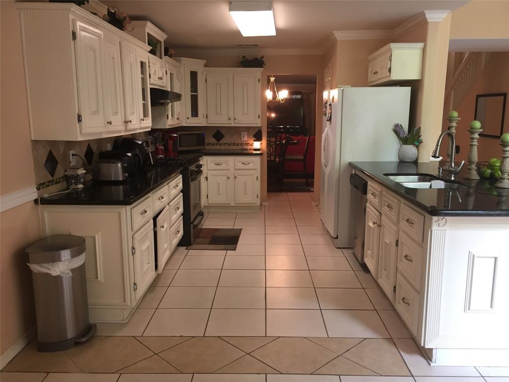 Primary Photo - 19731 Timberfield Ct