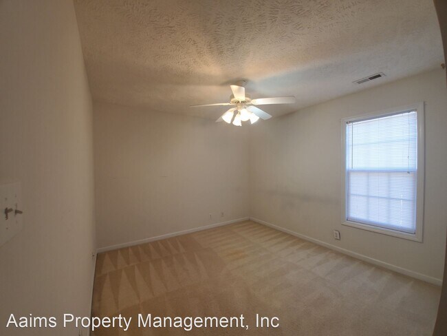 Building Photo - 4 br, 2.5 bath House - 3408 Stoneclave Place