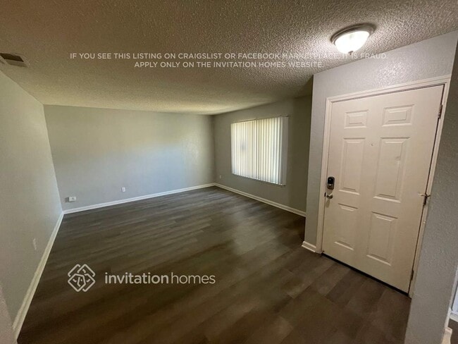 Building Photo - 2159 Greenfield Dr
