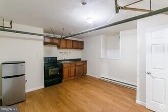 Building Photo - 1501 W Allegheny Ave