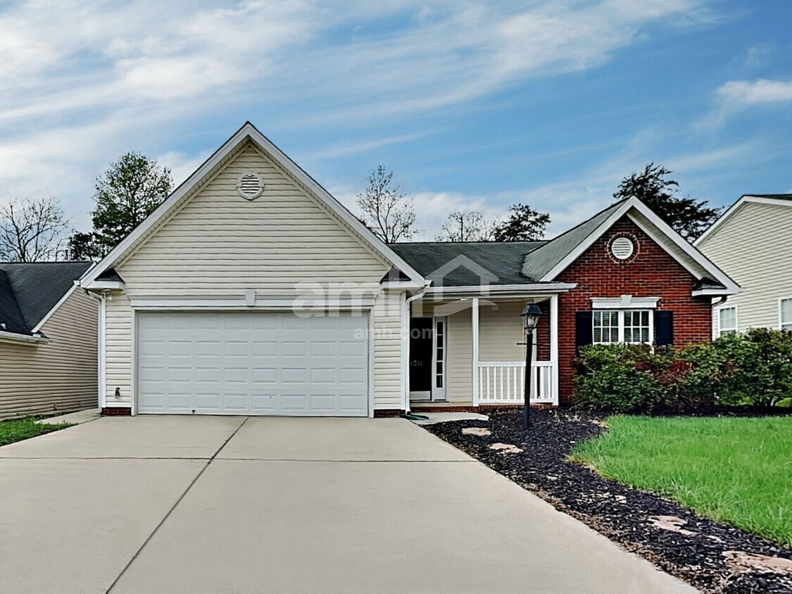 Primary Photo - 4030 Creekside Ct