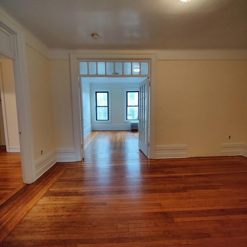 1876 Arthur Ave Unit 2A, The Bronx, NY 10457 Room for Rent in The