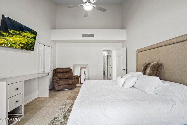 Foto del edificio - 1448 Cross Ridge Dr