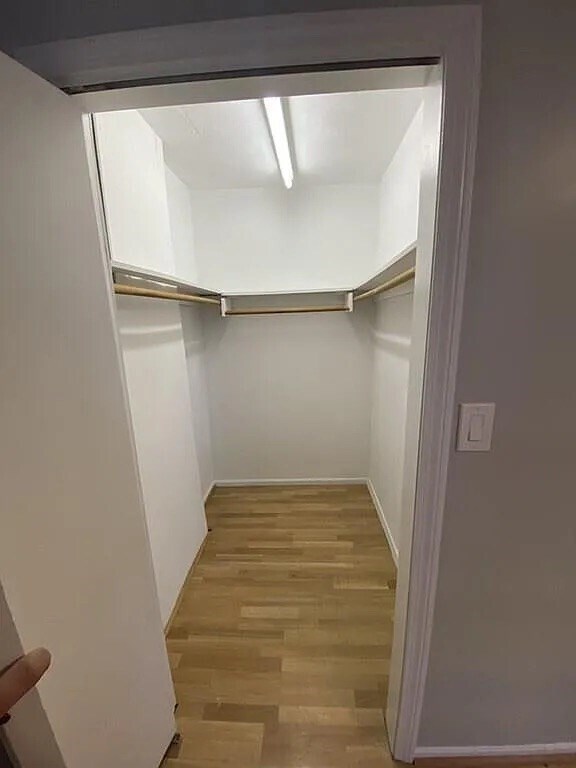 Foto del edificio - 807 E 3rd St