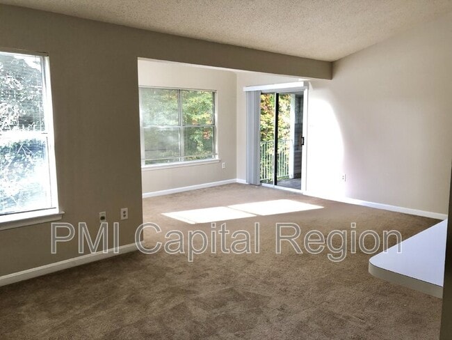 Foto del edificio - 2812 Clear Shot Dr