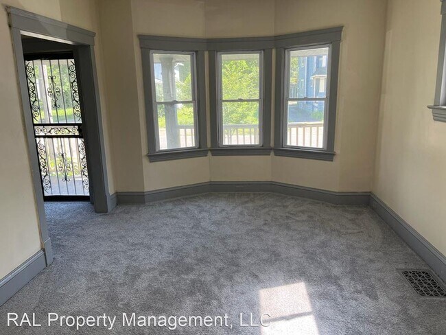 Foto del edificio - 3 br, 1 bath House - 12017 Forest Ave