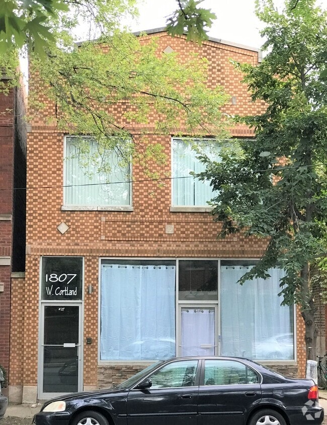 Building Photo - 1807 W Cortland St