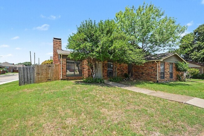 Foto del edificio - 2201 Jackson Cir