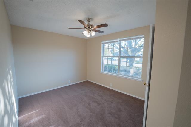 Foto del edificio - 1524 Clemson Dr