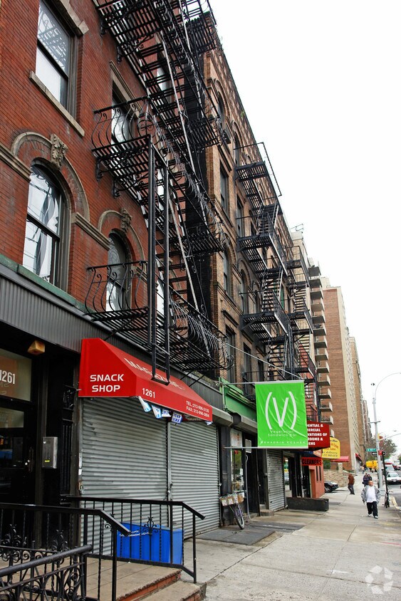 Foto del edificio - 1259 Park Ave