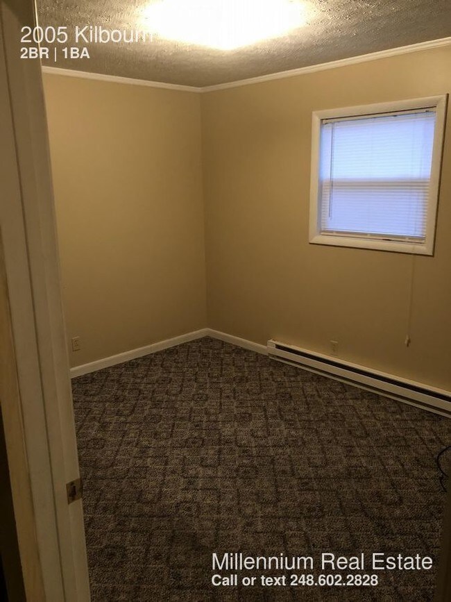 Building Photo - 2 bdrm in Owosso!