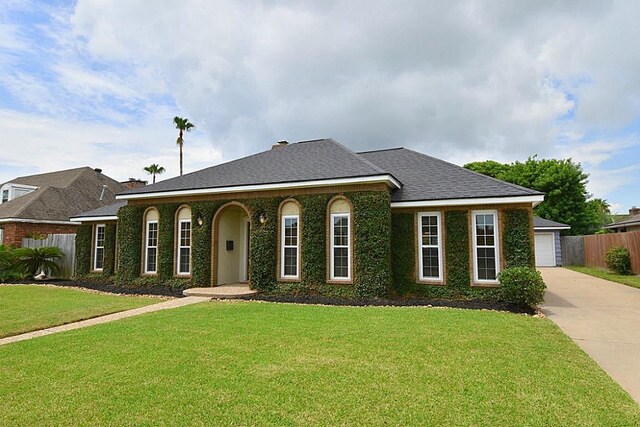 Building Photo - 3 Colony Park Cir