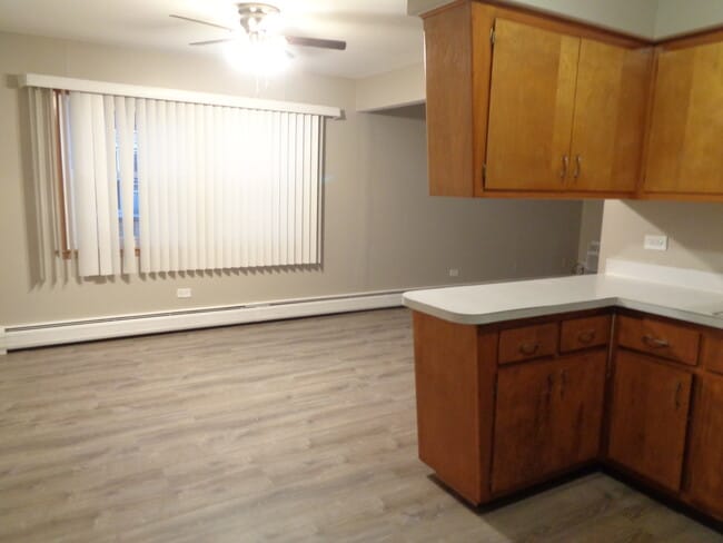 Building Photo - 5818 107th Ct Way